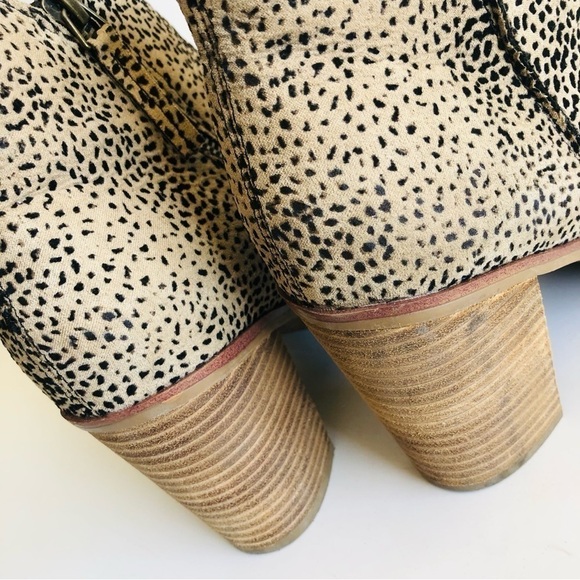 MIA Tracee Animal Print Booties - Picture 10 of 16